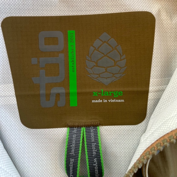 Stio Snow Shell - Picture 2 of 2